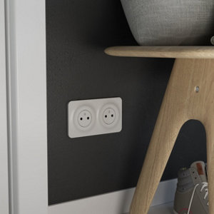 Double Prise 2P+T precablée gris