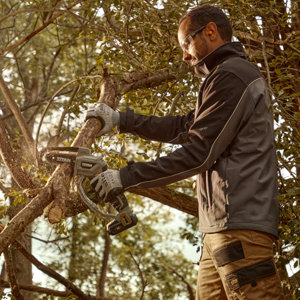 Scie de jardin sans fil 18 V guide-chaîne 15 cm