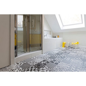 Rouleau de sol PVC "Provence noir et blanc" 4m