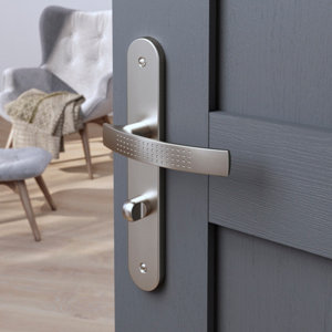 Poignée de porte "Edric" avec serrure à condamnation - Entraxe 195 mm