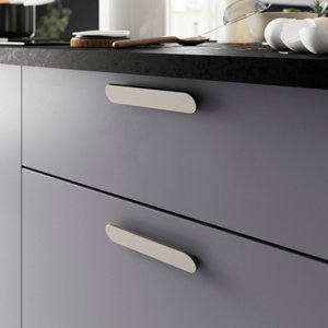 Poignée de meuble "Marick" - Entraxe 128 mm