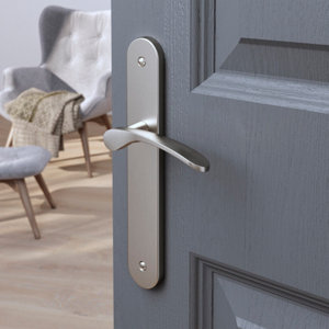 Poignée de porte "Loric" sans trou - Entraxe 195 mm