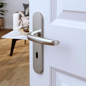 Poignée de porte "Goderic" avec trou pour clé - Effet nickel - Entraxe adaptable 165-195 mm