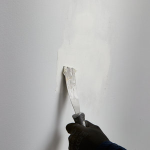 Enduit de rebouchage en pâte - Pot 5 kg