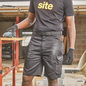 Short de travail "SEMBER" noir multi poches T44