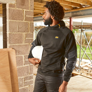 Sweat à capuche "Tomita" Taille M