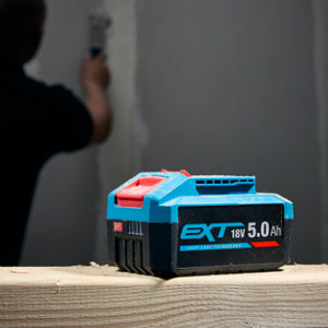 Batterie lithium-ion 18 V ext 5 AH compacte et puissante