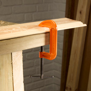 Presse avec cadre en fonte 150x75mm