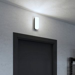 Reglette led intégrée 850 lm IP 44 21cm noir "Emard"