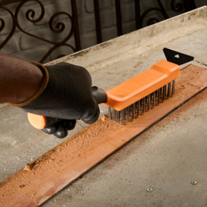 Brosse metallique + racloir - 29 cm