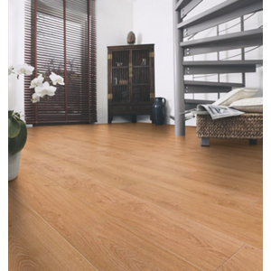 Sol stratifié à clipser effet bois "Eich Oak" - Long.138.3 x Larg.19.3 cm. Ép. 8 mm.