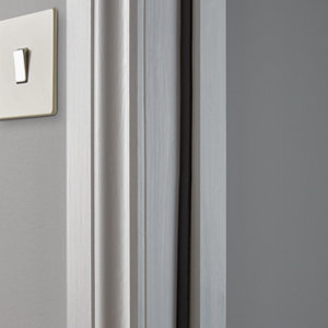 Joint en mousse universel noir 6m