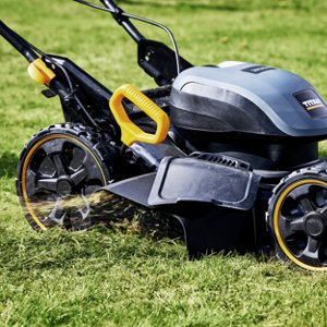 Tondeuse électrique 3-en-1 autotractée 1800 W 46 cm