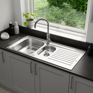 Evier inoxydable 1,5 bac encastré gris 100x50x15,5 cm