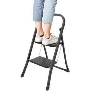 Marchepied pliable 2 marches en acier et plastique noir charge 150 kg - H. 81 cm