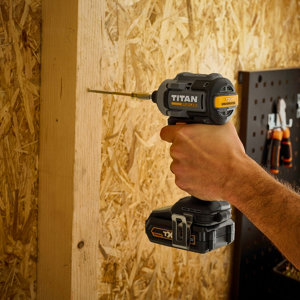 Visseuse à chocs sans fil 18 V brushless 220 Nm