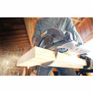 Scie circulaire filaire DX56 - 185 mm 1800 W