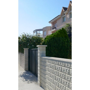 Pilier bosselé blanc - l.30 x h.30 x p.17 cm