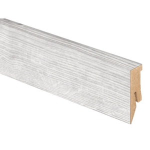Plinthe "Torne - L. 260 x H. 5 cm x Ép. 18 mm